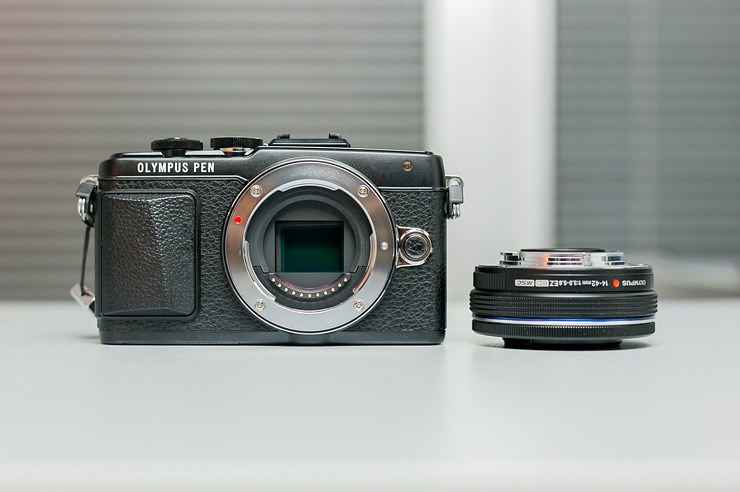 Olympus PEN E-PL7 (4).jpg